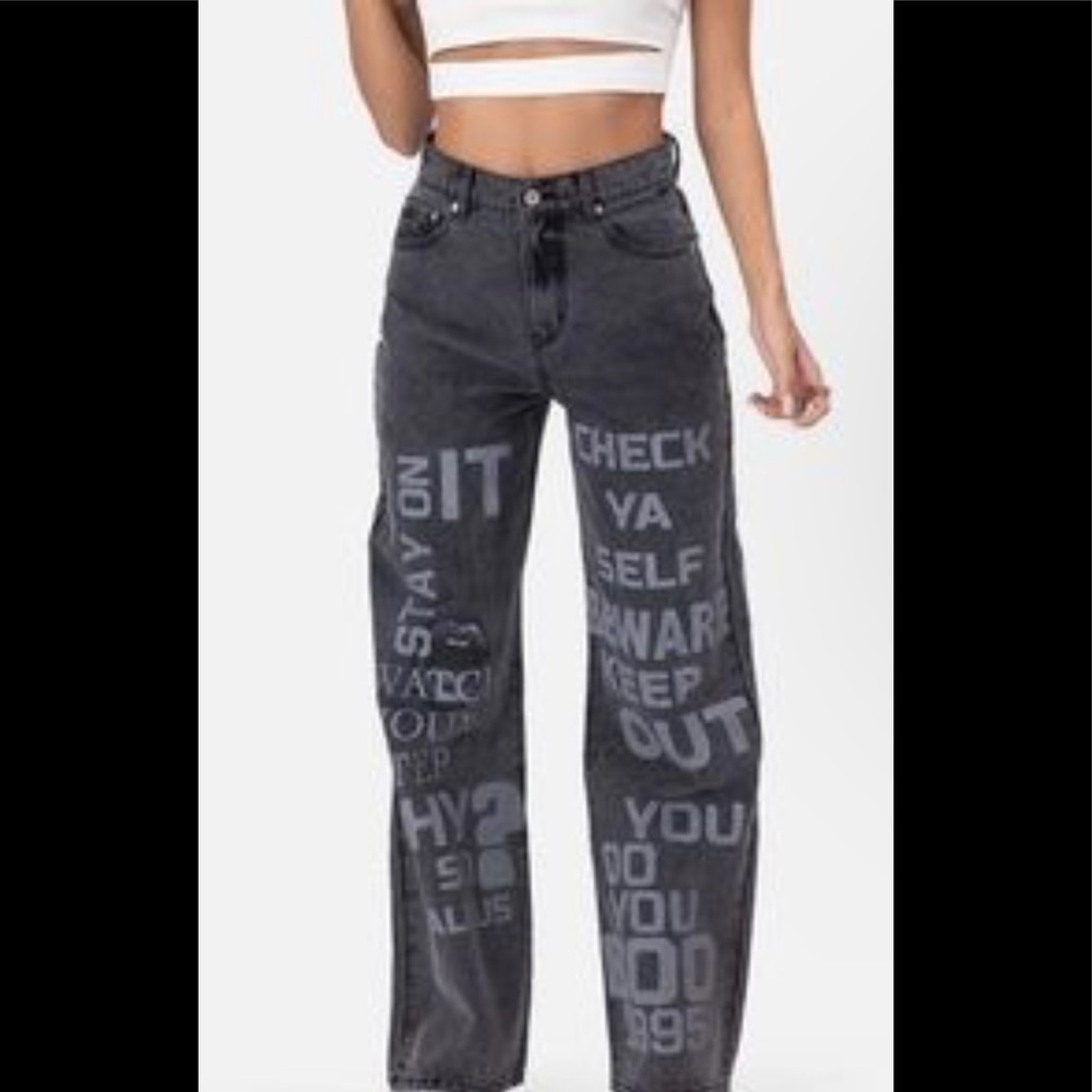 Adika Jeans
